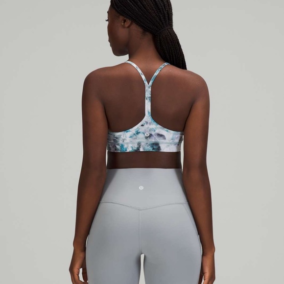 Lululemon Athletica Blue and White Floral Sports Bra - Picture 2 of 4